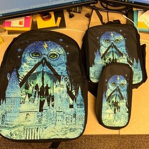 Beautiful Harry Potter school bundle, backpack, lunch box and soft pencil case.